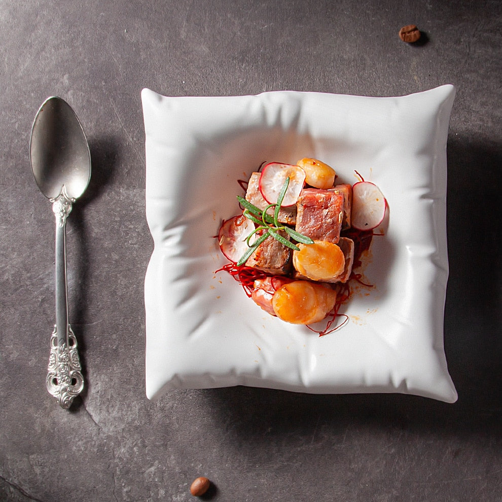 Pillows plates  artistic conception tableware
